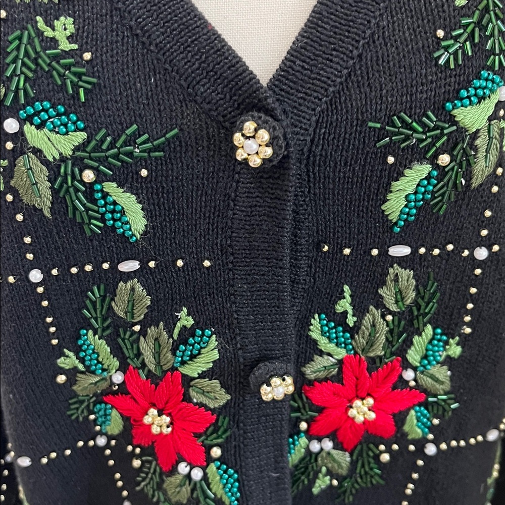 Vintage B.P. Design Christmas Cardigan Embroidered Poinsettias Size S - Picture 4 of 12